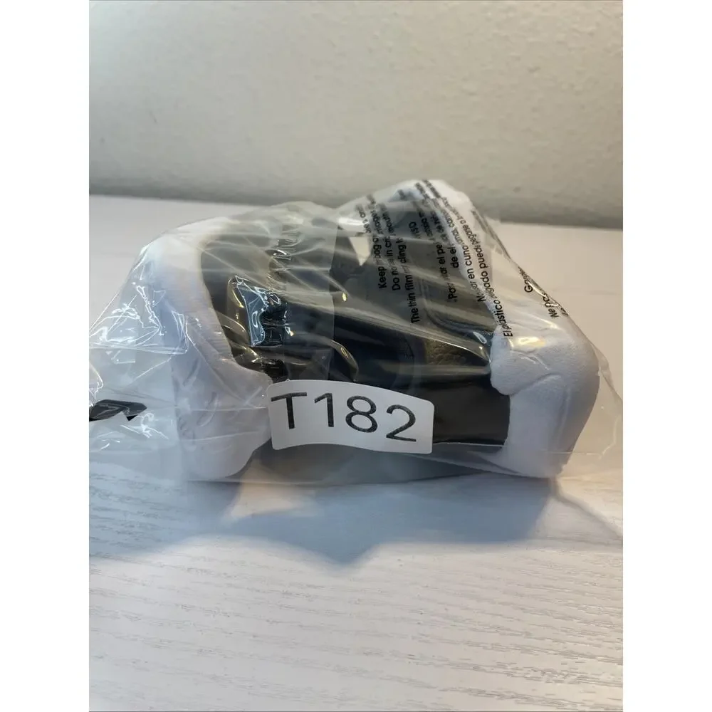 Nike Jordan 11 CMFT Low Shoes Toddler 6C Black Patent Leather Strap CZ0906-005